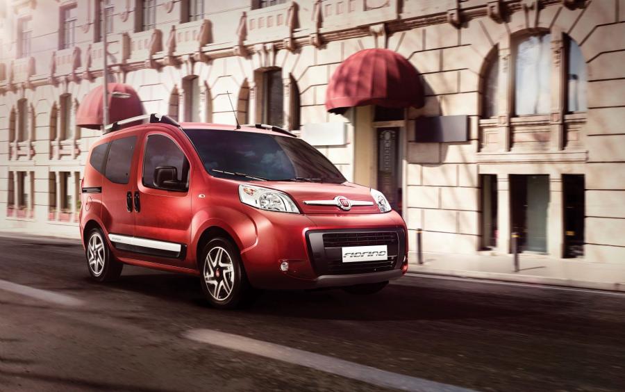  Fiat Fiorino Premio 2015 года  (фото 2 из 3)